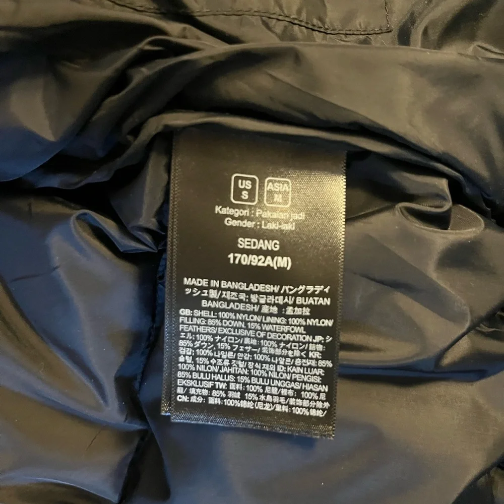 The North Face 700 Puffer Jacket - Picture 4 of 6